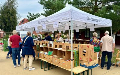 Bücherstand beim Bauernmarkt